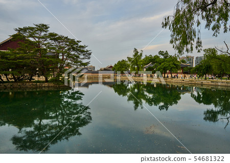 Gyeongbokgung Palace Weekly Scenery Gyeongbokgung Palace Weekly Scenery 54681322