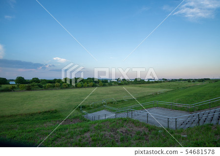 Watasese Reservoir 54681578