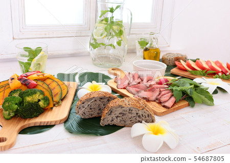 Table Botanical Image 54687805