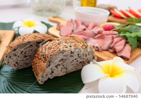 Table Botanical Image 54687840