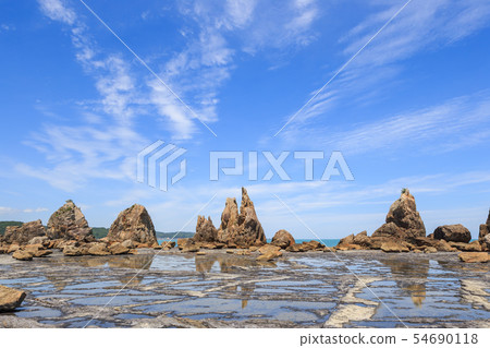 橋樑堆岩石處於低潮中吉野熊野國家公園 54690118