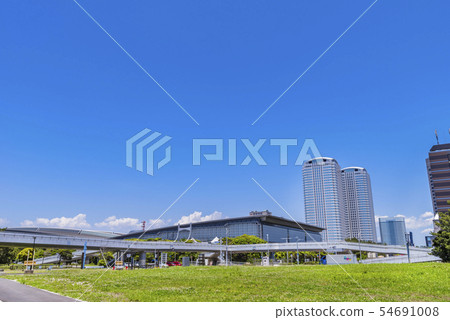 Makuhari Beach Park and the view of Makuhari New City Makuhari Beach Park and the view of Makuhari New City 54691008