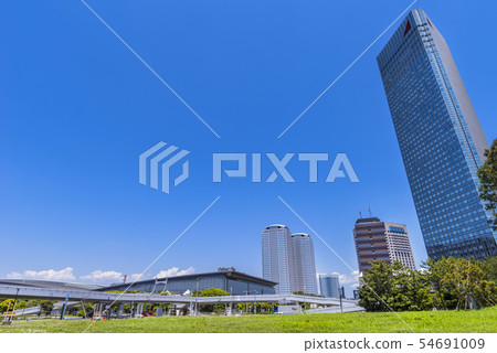 Makuhari Beach Park and the view of Makuhari New City Makuhari Beach Park and the view of Makuhari New City 54691009