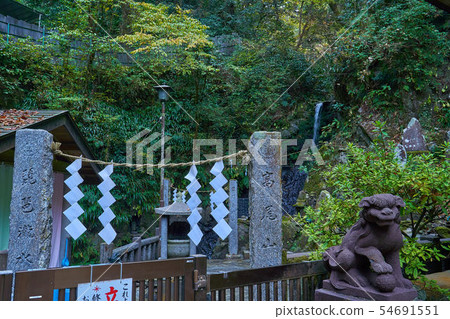 Tsubaki Falls near Mt. Takao No. 6 in autumn in Hachioji, Tokyo Tsubaki Falls near Mt. Takao No. 6 in autumn in Hachioji, Tokyo 54691551