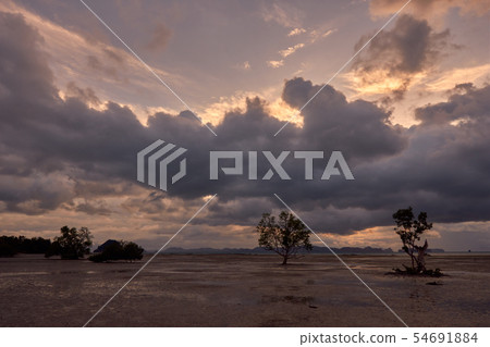 Rainy Clouds Rainy Clouds 54691884