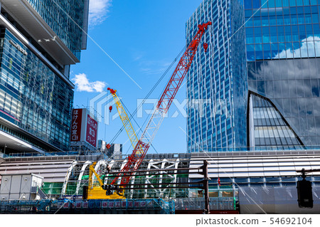 澀谷重建在天氣晴朗的澀谷站東口銀座線周邊建設工作2010.06 f 54692104