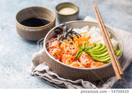 Hawaiian salmon poke bowl 54708420