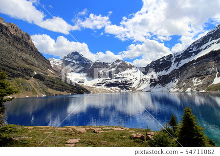 Canada _ MacArthur Lake _ Hiking 06 54711082