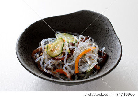 Vermicelli vinegared food Vermicelli vinegared food 54716960