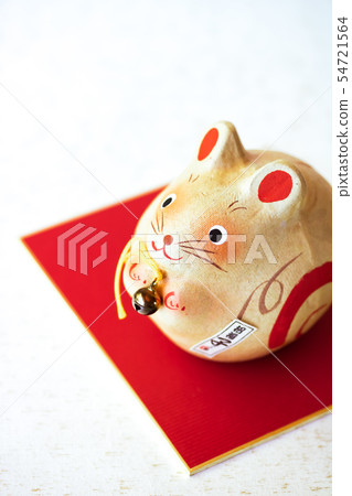 A child mouse A child mouse 54721564