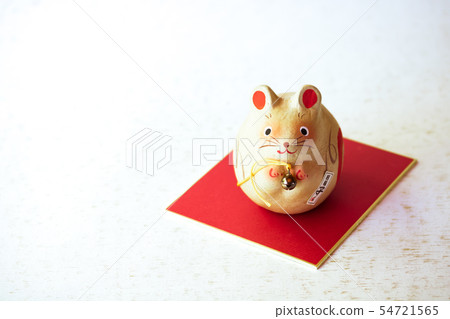 A child mouse A child mouse 54721565