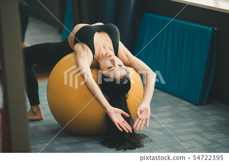exercise ball, exercise balls, balance ball 54722395