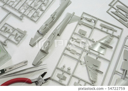 Make a plastic model Make an airplane model 54722759