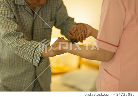 Nursing room 54723083