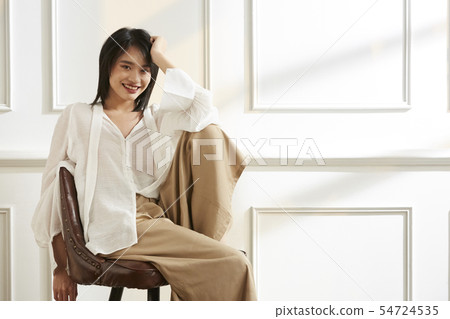 Mode Fashion Portrait 54724535