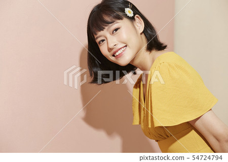 美容朗朗上口 54724794