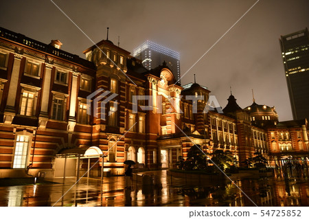 Tokyo cityscape in Japan Tokyo station · night view Tokyo cityscape in Japan Tokyo station · night view 54725852