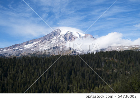 終年積雪的山地景觀 終年積雪的山地景觀 54730002