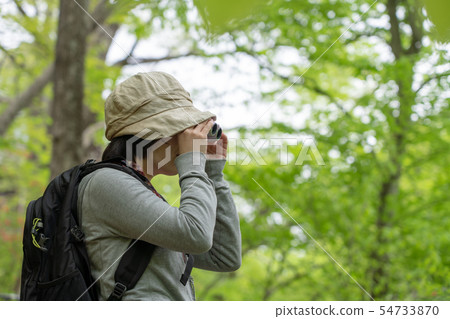 雙筒望遠鏡女性戶外新鮮綠色（五月） 54733870