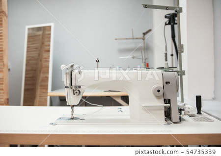 Industrial sewing machine Industrial sewing machine 54735339