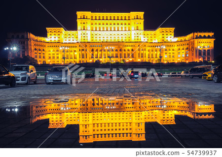 Dramatic evening view of Palace of the Parliament Dramatic evening view of Palace of the Parliament 54739937