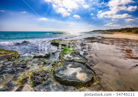 Picturesque seascape with white rocky cliffs, sea Picturesque seascape with white rocky cliffs, sea 54740111