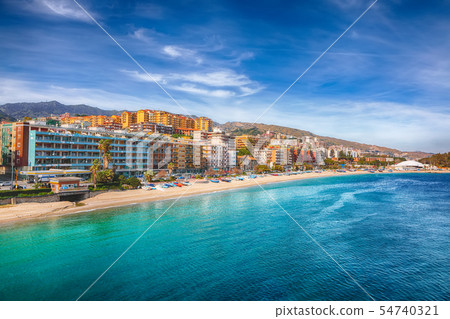 Cityscape of Messina 54740321