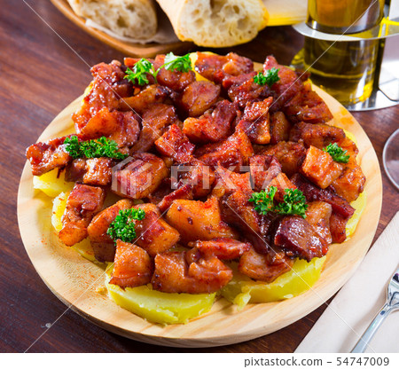 Roasted snouts of pigs Roasted snouts of pigs 54747009
