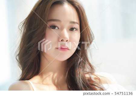 Women beauty 54751136