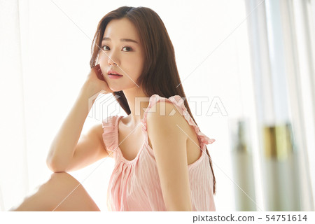 Women beauty 54751614