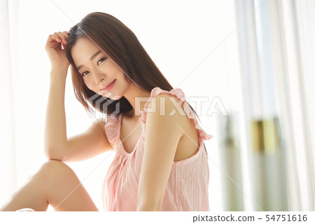 Women beauty 54751616