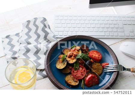 PC午餐SOHO 54752011