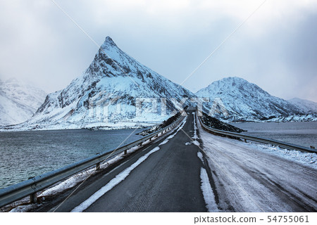 Winter road in Norway 54755061