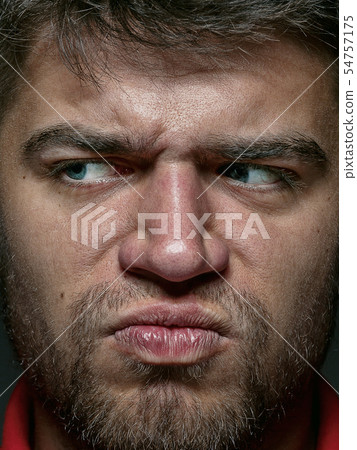 Close up portrait of young caucasian man 54757175