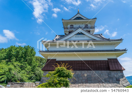 Kamiyama Castle "Yamagata Kamiyama" on a summer day Kamiyama Castle "Yamagata Kamiyama" on a summer day 54760943