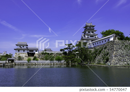 愛媛縣今治城堡Tenshukaku和Yamatotei Mizushiro Imabari 54770047