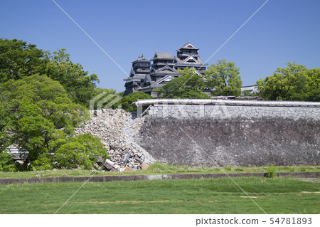 Nishide Marunouchi of Kumamoto Castle Nishide Marunouchi of Kumamoto Castle 54781893