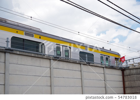 總武線駐紮在三鷹車輛中心 總武線駐紮在三鷹車輛中心 54783018