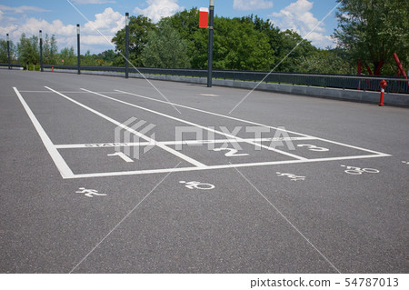 treadmill at the asphalt with the numbering and 54787013