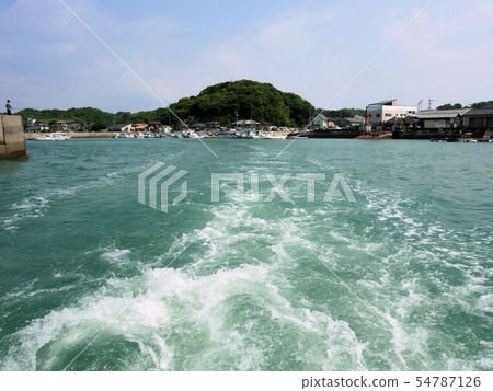 A view of the port out of Eshido (Kamo Amakusa City, Kumamoto Prefecture) A view of the port out of Eshido (Kamo Amakusa City, Kumamoto Prefecture) 54787126