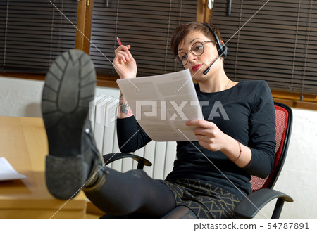 helpline helpline 54787891