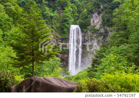 Hirayu Otaki in early summer 54792197