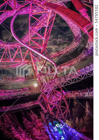 Sky walk against night sky 54795582