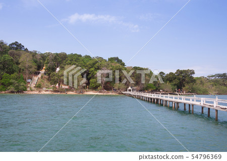 The Bridge in sea at Payam Island The Bridge in sea at Payam Island 54796369