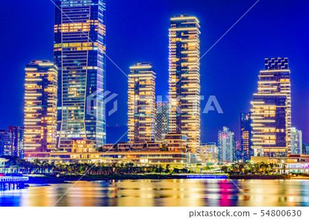 Night view of modern office buildings 54800630