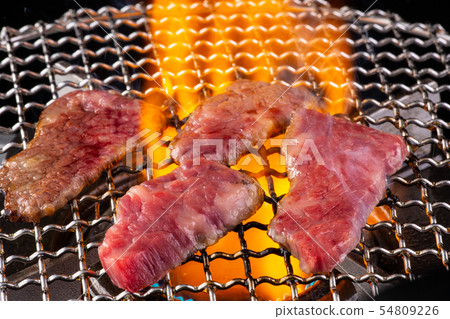 Baking meat at a yakiniku restaurant Baking meat at a yakiniku restaurant 54809226