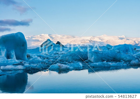 Icebergs in the glacier lagoon of Joekulsarlon in Iceland, Europe 54813627