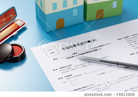 Real estate sales contract 54813808