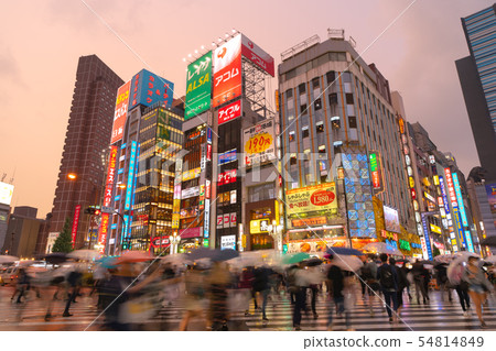 Tokyo cityscape in Japan Looking at Shinjuku, Kabukicho, etc. (sky dyed orange) Tokyo cityscape in Japan Looking at Shinjuku, Kabukicho, etc. (sky dyed orange) 54814849