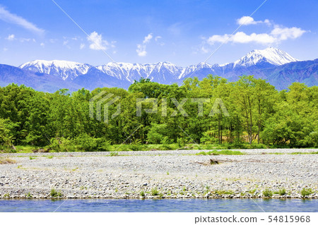 In the Northern Alps and Kamogawa, Akashina, Nagano Prefecture Azumino City In the Northern Alps and Kamogawa, Akashina, Nagano Prefecture Azumino City 54815968